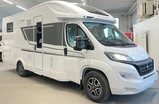 Location camping car adria