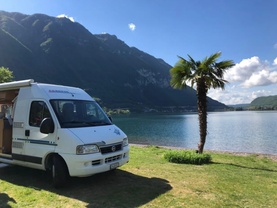 Location camping car adria