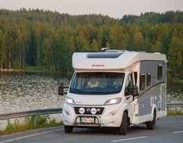 Location camping car dethleffs