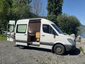 Location camping car mercedes