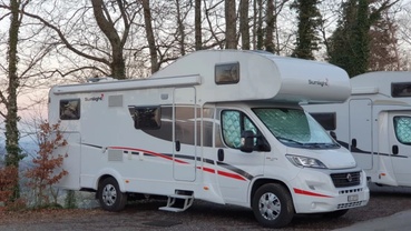 Location camping car sunlight
