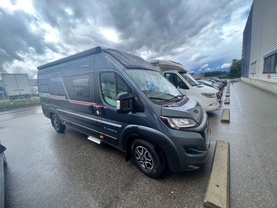 Location camping car adria