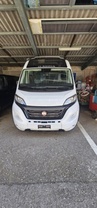 Location camping car adria