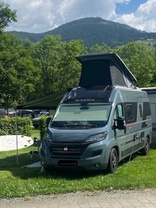 Location camping car adria