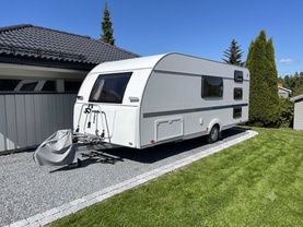 Location camping car adria