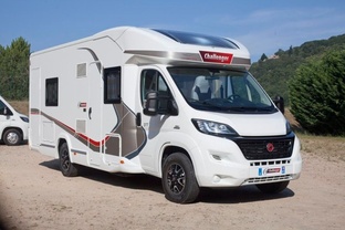 Location camping car challenger