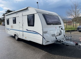 Location camping car adria