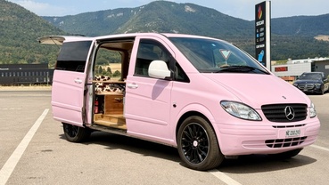 Location camping car mercedes