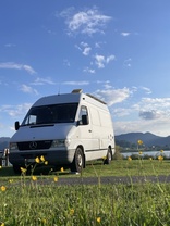 Location camping car mercedes
