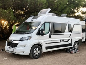 Location camping car adria