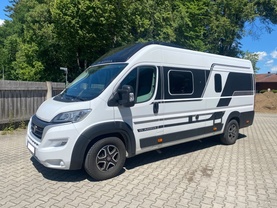 Location camping car adria