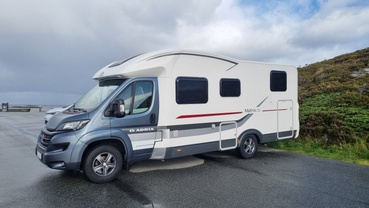 Location camping car adria