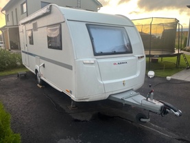 Location camping car adria