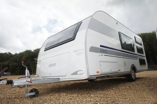 Location camping car adria