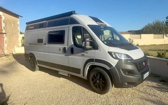 Location camping car challenger
