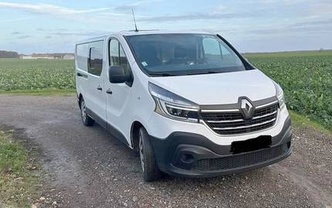 Location location renault trafic