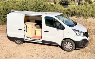 Location location renault trafic