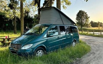 Location camping car mercedes