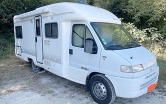 Location camping car fiat