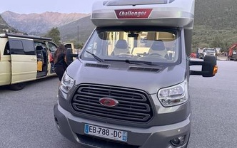 Location camping car challenger