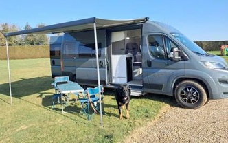 Location camping car roller team