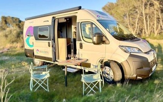 Location camping car adria