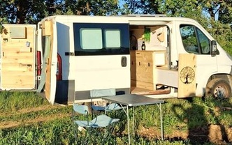 Location van amenage