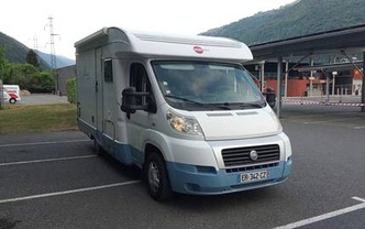 Location camping car burstner