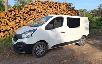 Location location renault trafic