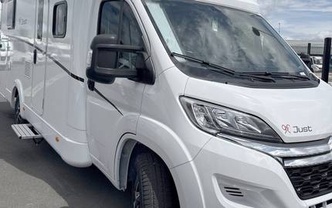 Location camping car dethleffs
