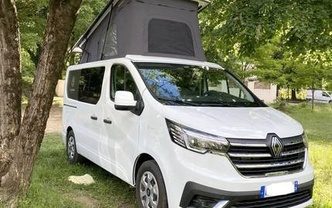 Location location renault trafic