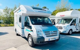 Location camping car chausson