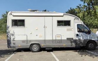Location camping car fiat