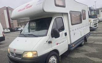 Location camping car roller team