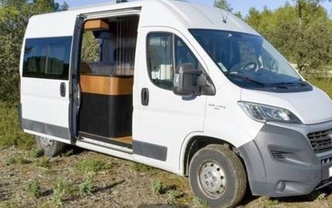 Location van amenage