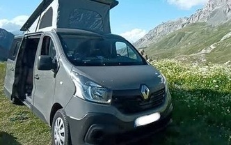 Location location renault trafic