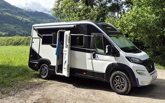 Location camping car chausson