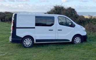 Location location renault trafic