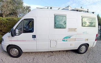 Location camping car adria
