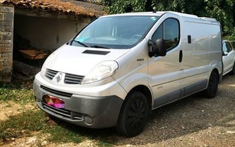Location location renault trafic