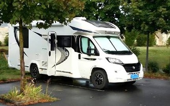 Location camping car chausson