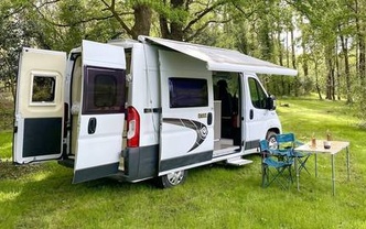 Location camping car chausson