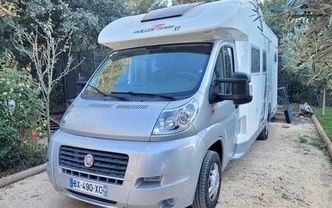 Location camping car roller team