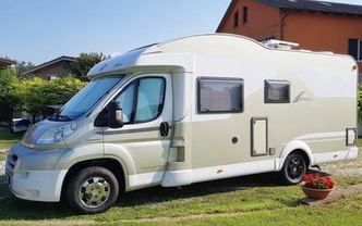 Location camping car burstner