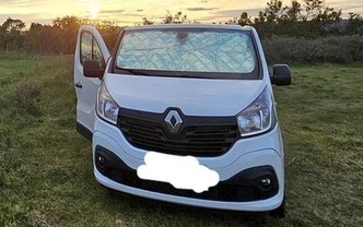 Location location renault trafic