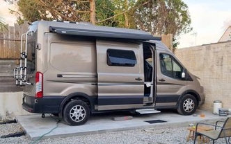 Location camping car pilote