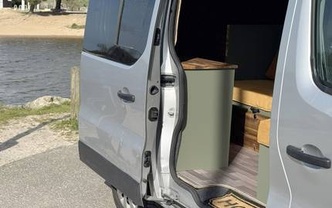 Location location renault trafic