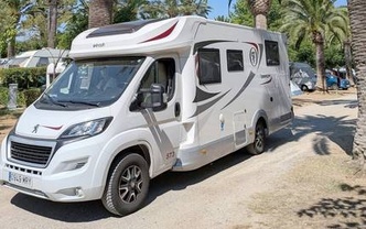 Location camping car elnagh