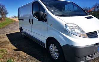 Location location renault trafic