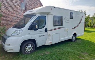 Location camping car rapido